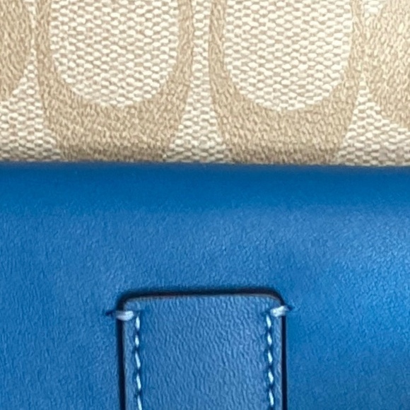 COACH Track Pack, Signature Canvas, NWT - Picture 10 of 11